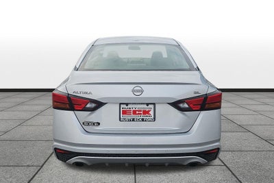 2023 Nissan Altima SL FWD