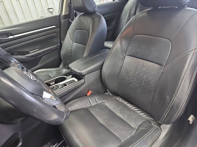 2023 Nissan Altima SL FWD