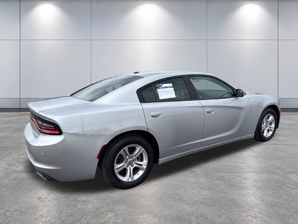 2022 Dodge Charger SXT RWD