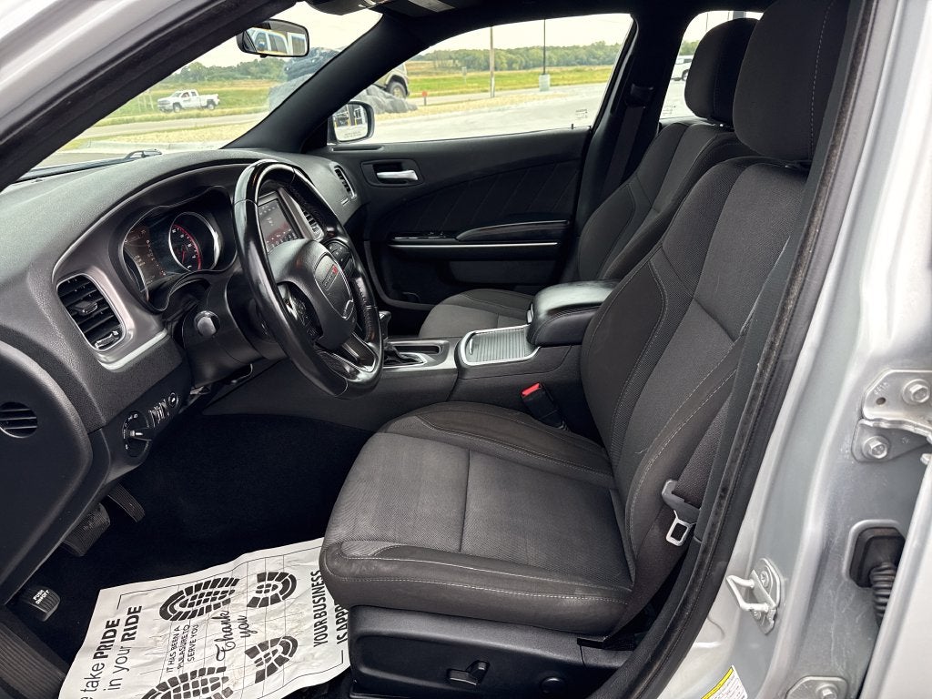 2022 Dodge Charger SXT RWD