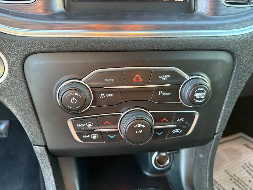 2018 Dodge Charger SXT