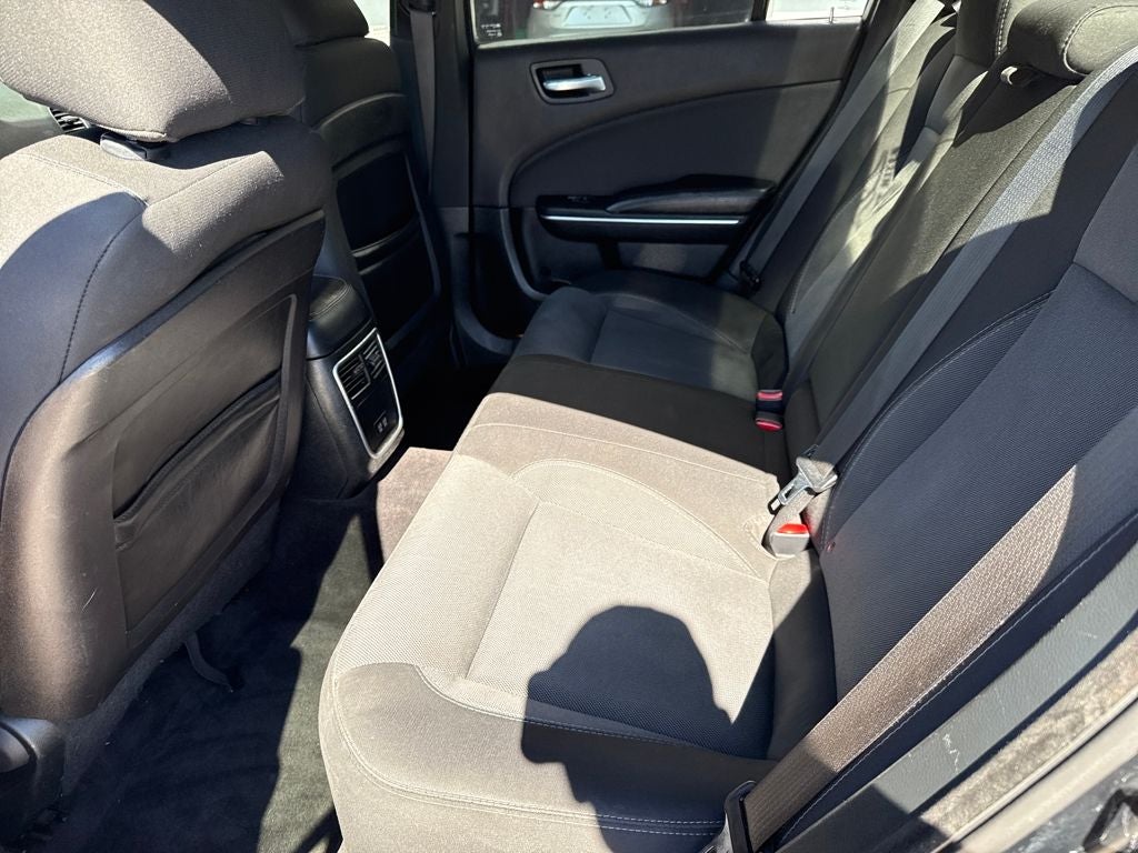 2018 Dodge Charger SXT RWD