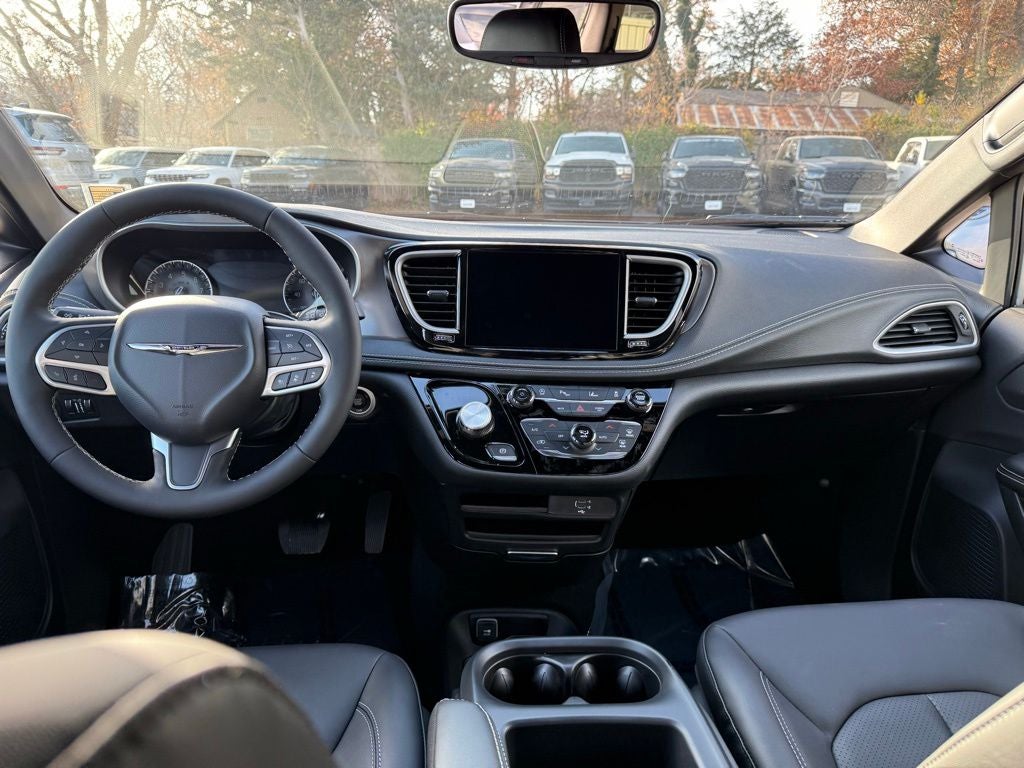 2026 Chrysler Pacifica PACIFICA SELECT