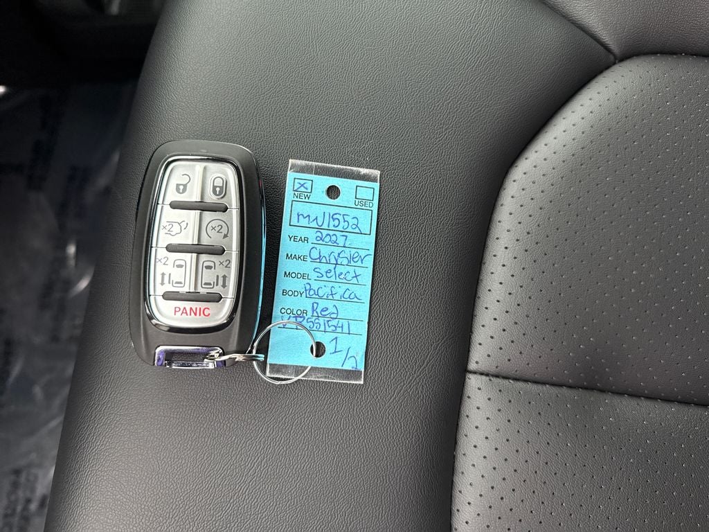 2027 Chrysler Pacifica Select