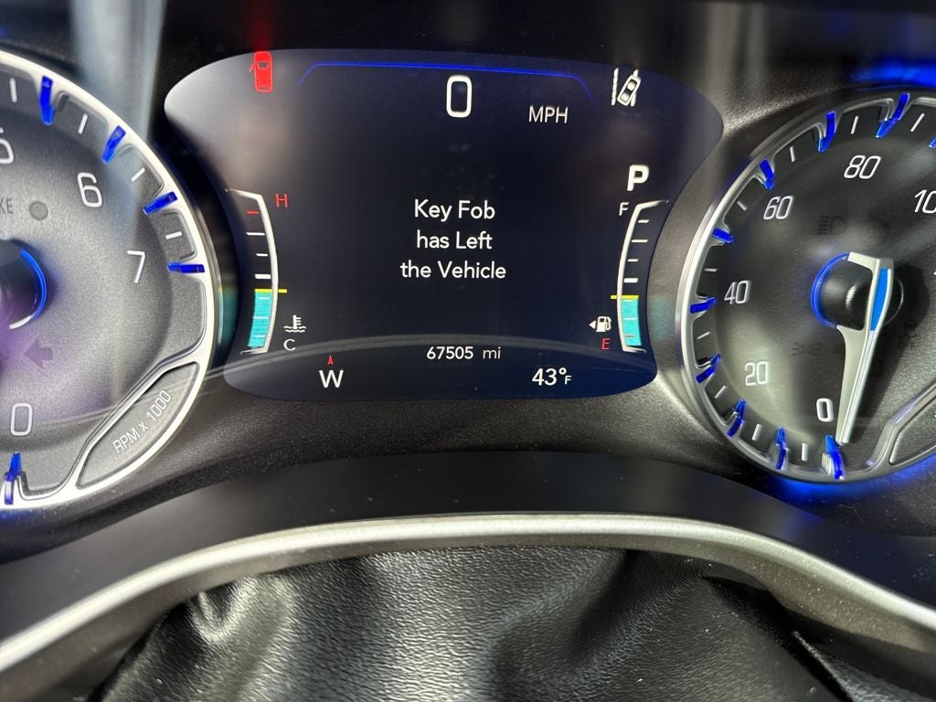 2023 Chrysler Pacifica Touring L