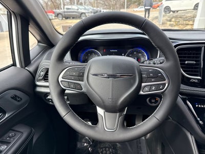 2026 Chrysler Pacifica PACIFICA LIMITED