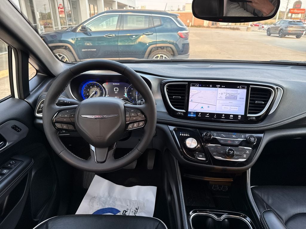 2025 Chrysler Pacifica Limited