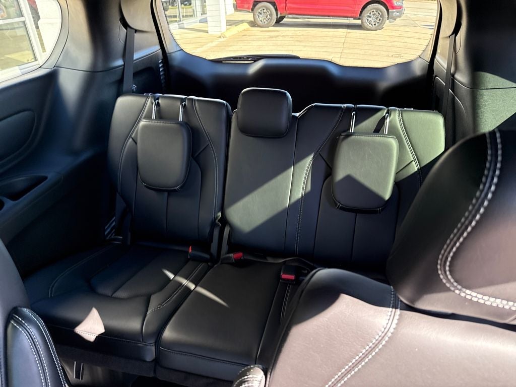 2026 Chrysler Pacifica PACIFICA SELECT AWD