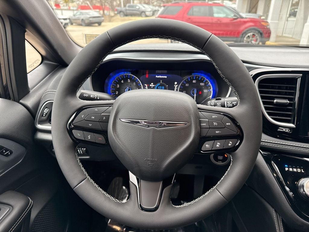 2026 Chrysler Pacifica Limited