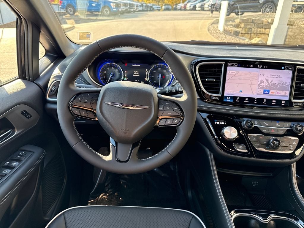 2026 Chrysler Pacifica PACIFICA LIMITED AWD