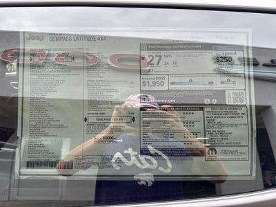 2025 Jeep Compass COMPASS LATITUDE 4X4
