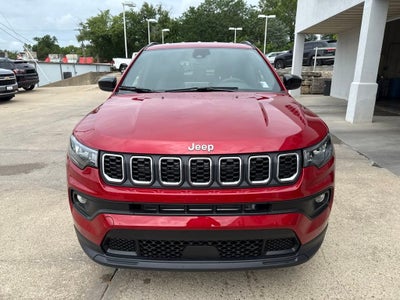 2025 Jeep Compass COMPASS LATITUDE 4X4