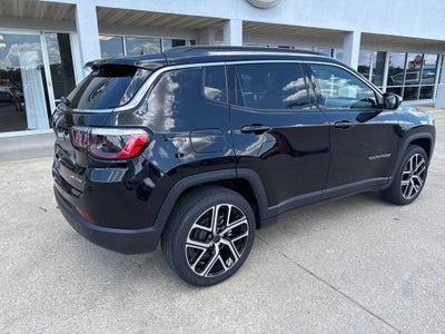 2025 Jeep Compass COMPASS LIMITED 4X4