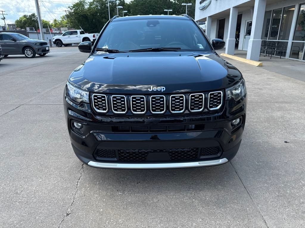 2025 Jeep Compass COMPASS LIMITED 4X4