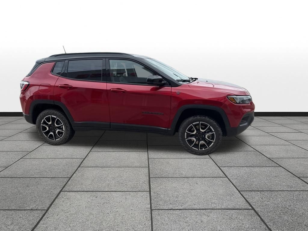 2025 Jeep Compass Trailhawk