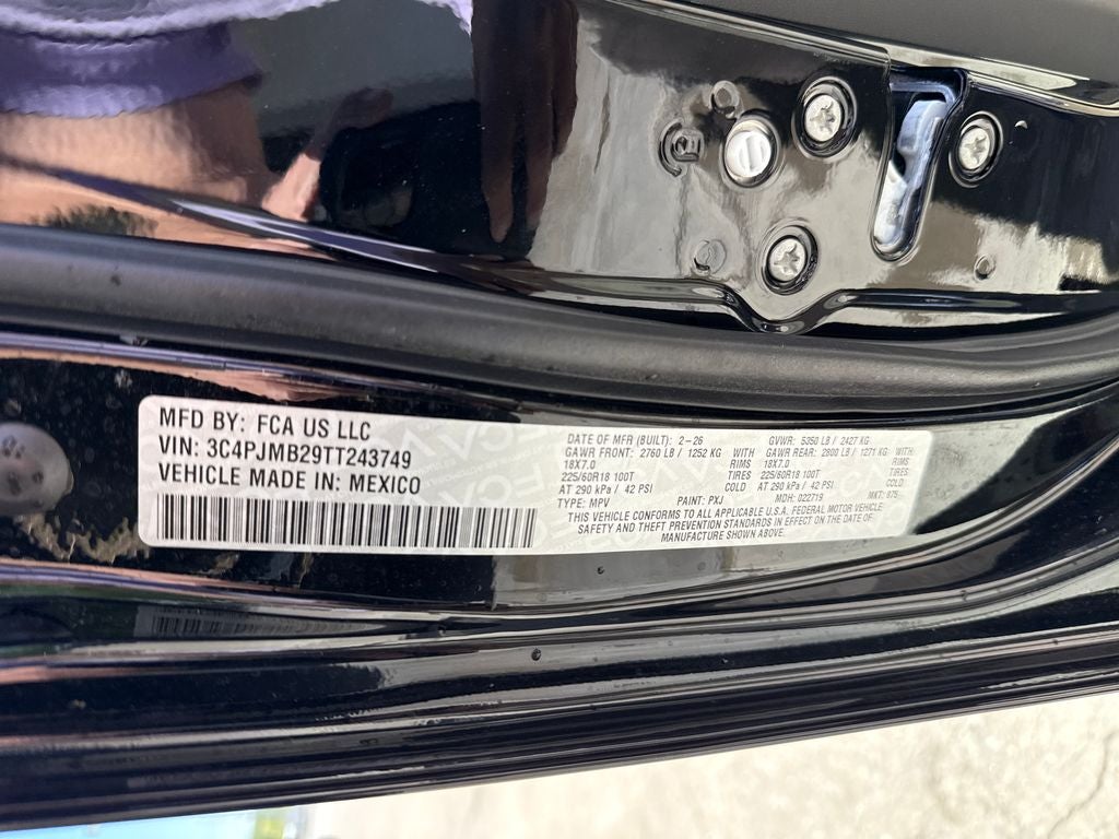 2026 Jeep Cherokee CHEROKEE LAREDO 4X4