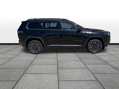 2026 Jeep Cherokee CHEROKEE LAREDO 4X4