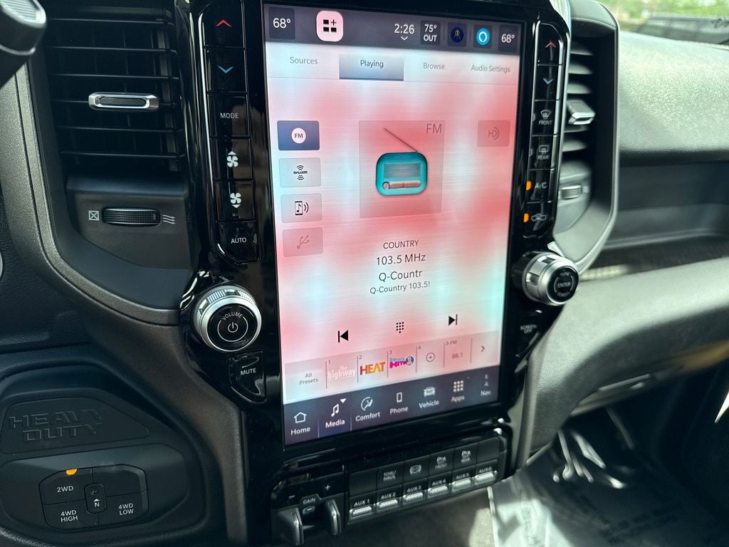 2026 RAM Ram 3500 RAM 3500 TRADESMAN CREW CAB 4X4 6'4' BOX