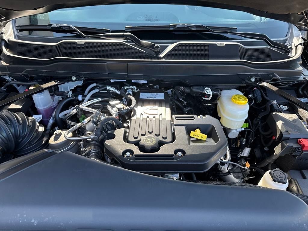 2025 RAM Ram 2500 RAM 2500 TRADESMAN CREW CAB 4X4 6'4' BOX