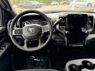 2026 RAM Ram 2500 RAM 2500 BLACK EXPRESS CREW CAB 4X4 6'4' BOX