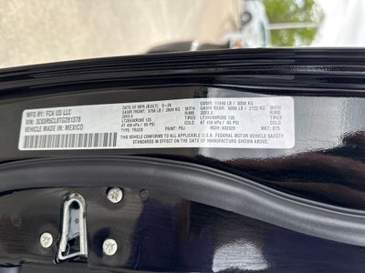 2026 RAM Ram 2500 RAM 2500 BLACK EXPRESS CREW CAB 4X4 6'4' BOX