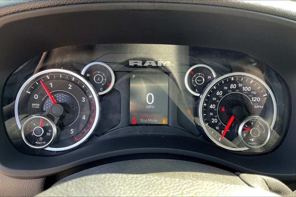 2025 RAM Ram 2500 RAM 2500 TRADESMAN CREW CAB 4X4 6'4' BOX