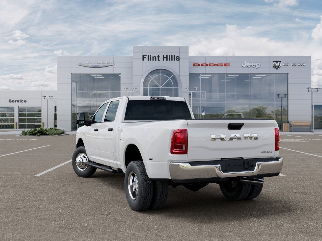 2027 RAM Ram 3500 RAM 3500 TRADESMAN CREW CAB 4X4 8' BOX