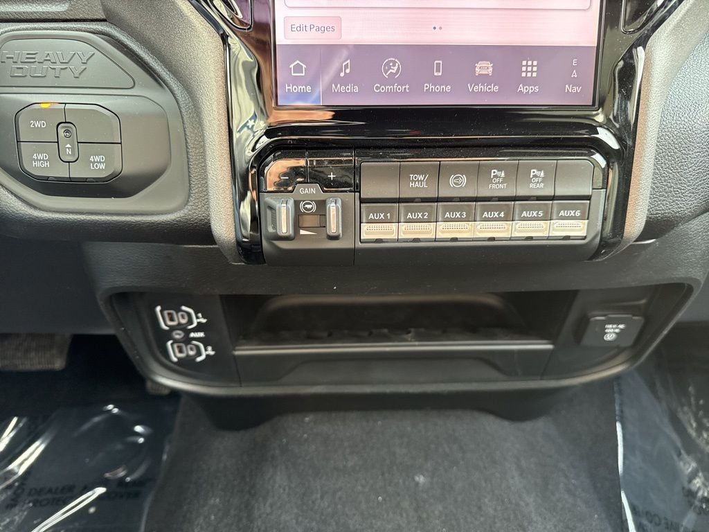 2026 RAM Ram 3500 RAM 3500 TRADESMAN CREW CAB 4X4 8' BOX