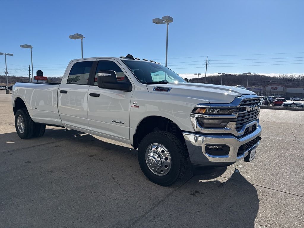 2026 RAM Ram 3500 RAM 3500 BIG HORN CREW CAB 4X4 8' BOX