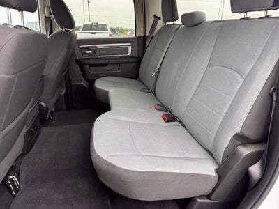 2022 RAM 1500 Classic SLT Crew Cab 4x4 5'7' Box