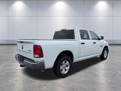2022 RAM 1500 Classic SLT Crew Cab 4x4 5'7' Box
