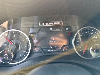 2026 RAM Ram 1500 RAM 1500 EXPRESS CREW CAB 4X4 5'7' BOX