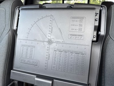 2026 RAM Ram 1500 RAM 1500 EXPRESS CREW CAB 4X4 5'7' BOX