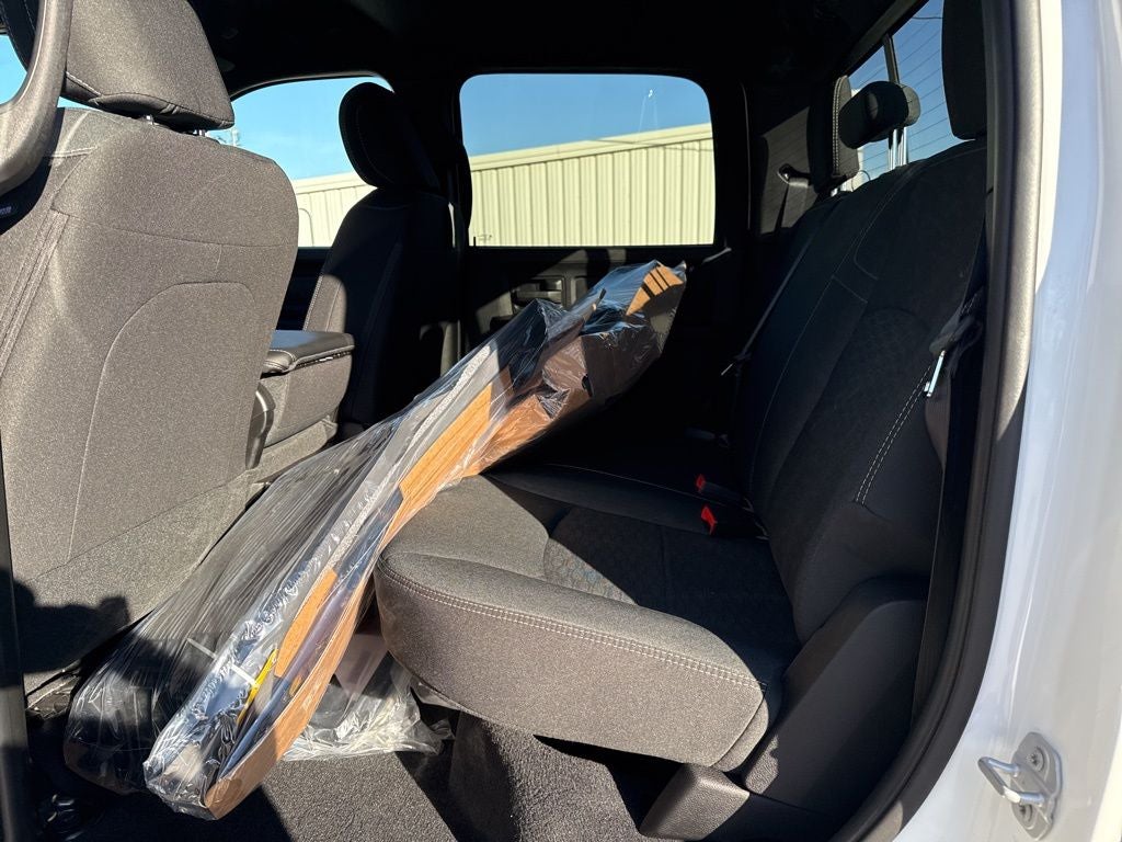 2026 RAM Ram 2500 RAM 2500 TRADESMAN CREW CAB 4X4 6'4' BOX