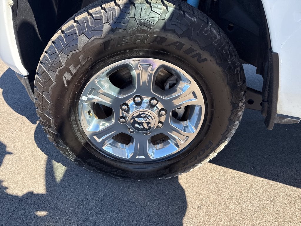 2023 RAM 2500 Laramie Crew Cab 4x4 6'4' Box