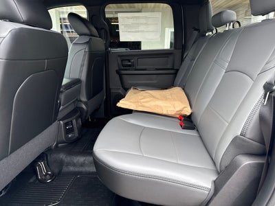 2026 RAM Ram 3500 Chassis Cab RAM 3500 TRADESMAN CREW CAB CHASSIS 4X4 60' CA