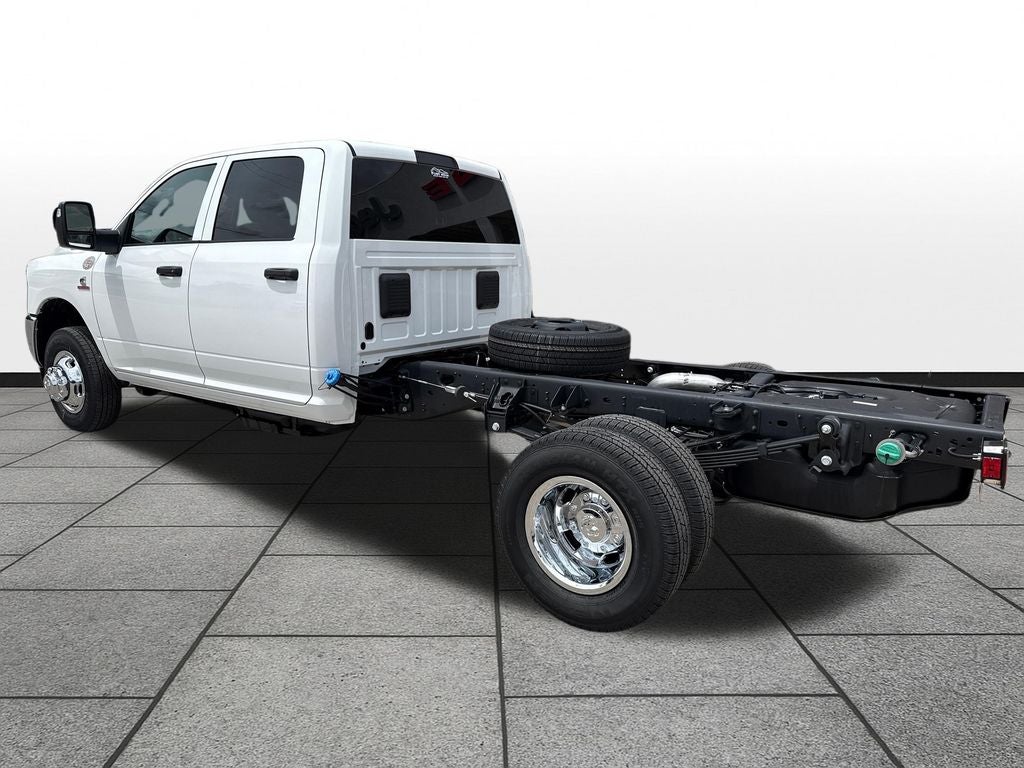 2026 RAM Ram 3500 Chassis Cab RAM 3500 TRADESMAN CREW CAB CHASSIS 4X4 60' CA