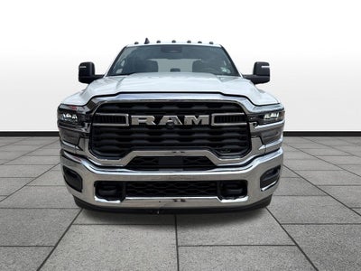 2026 RAM Ram 3500 Chassis Cab RAM 3500 TRADESMAN CREW CAB CHASSIS 4X4 60' CA