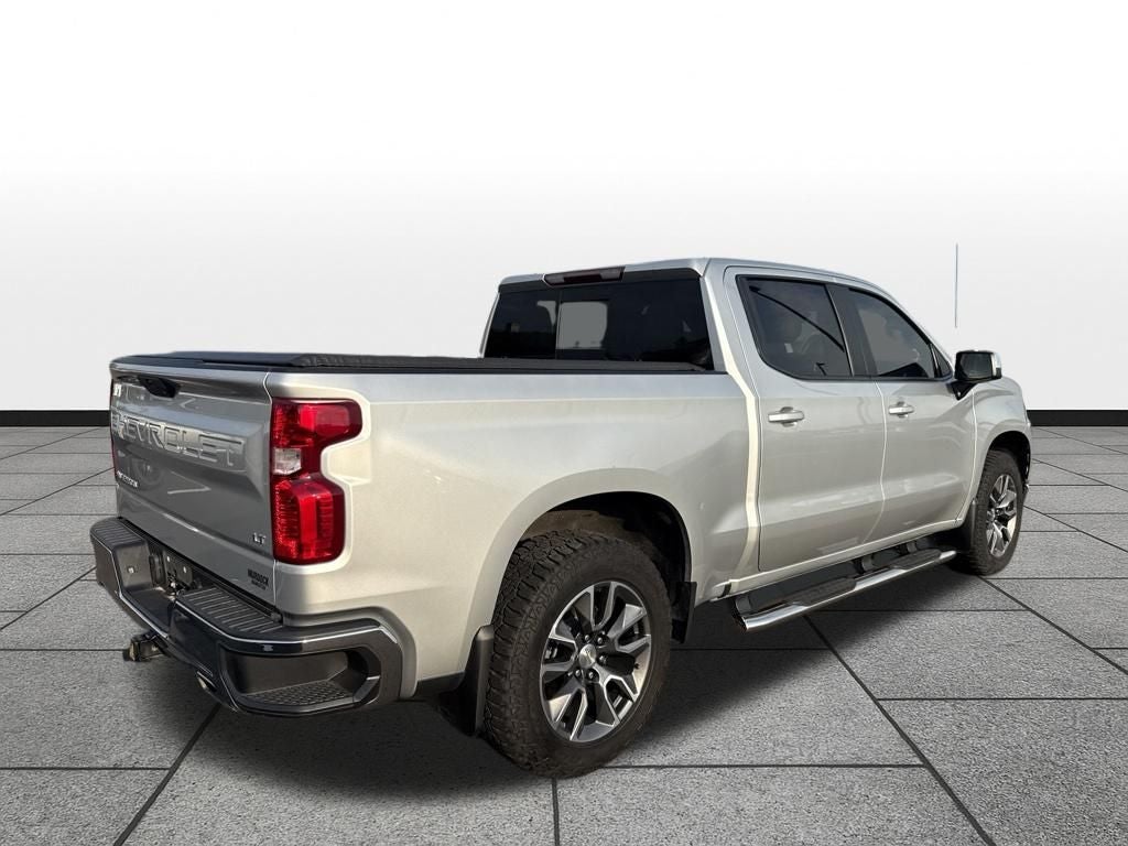 2021 Chevrolet Silverado 1500 4WD Crew Cab Short Bed LT