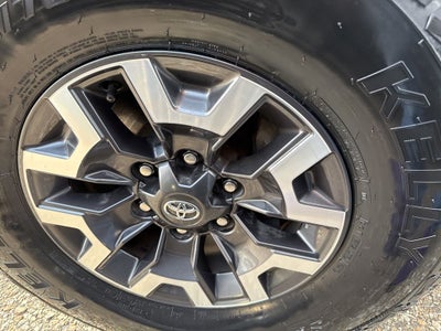 2021 Toyota Tacoma SR V6