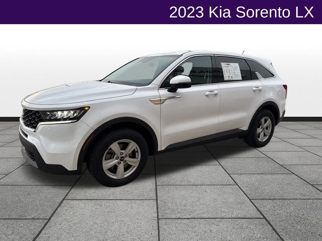 2023 Kia Sorento LX