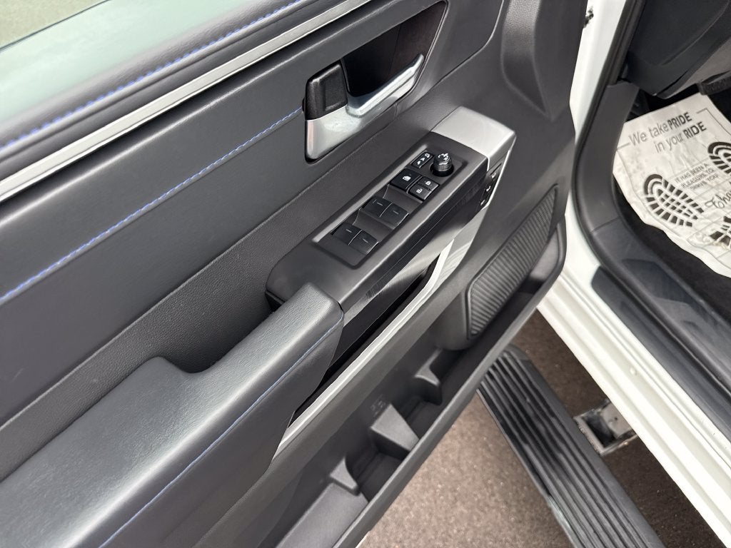 2025 Toyota Sequoia Platinum