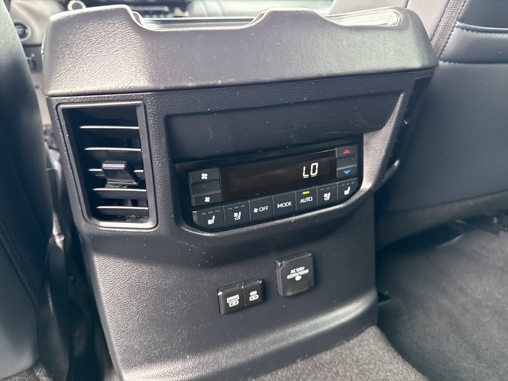 2025 Toyota Sequoia Platinum