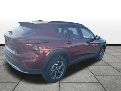 2025 Chevrolet Trax FWD LT