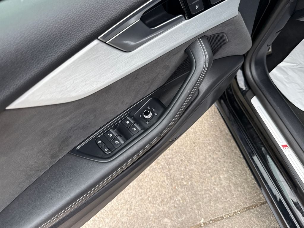 2023 Audi A5 Sportback 45 S line Premium Plus quattro