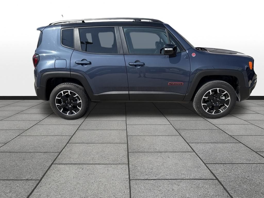 2023 Jeep Renegade Trailhawk