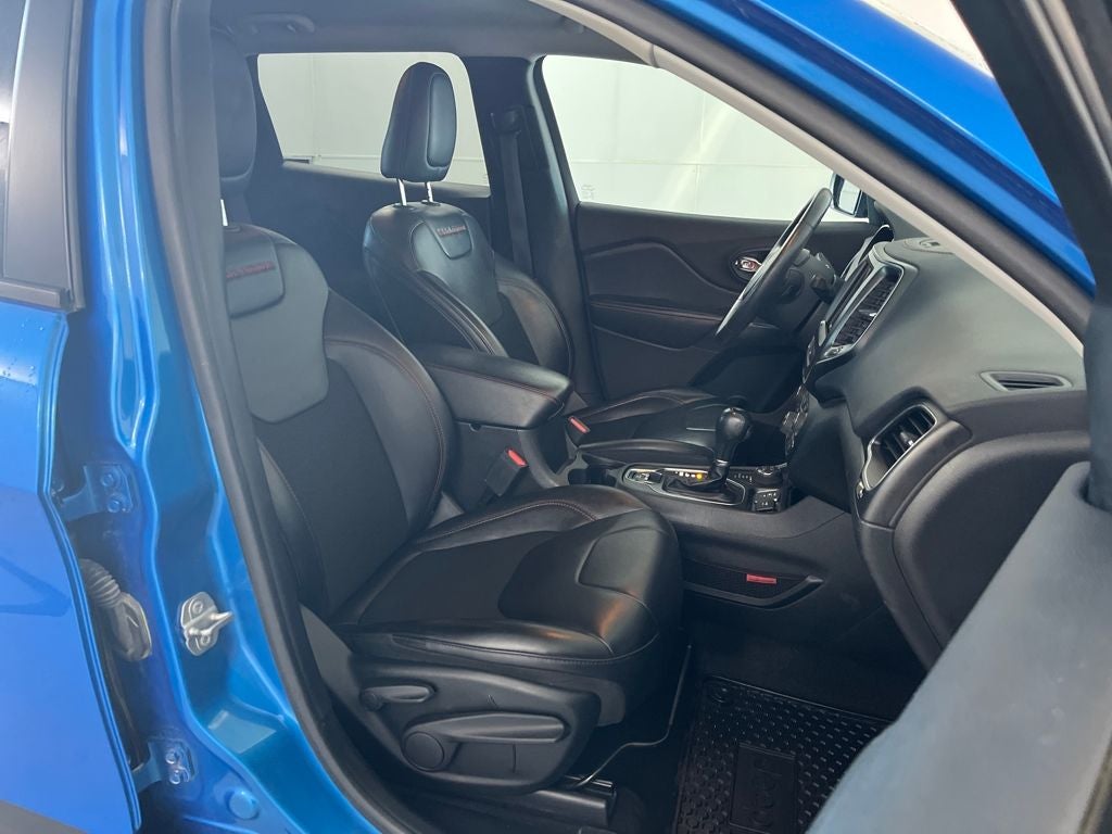 2020 Jeep Cherokee Trailhawk