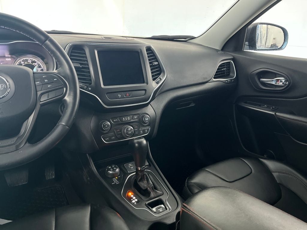 2020 Jeep Cherokee Trailhawk