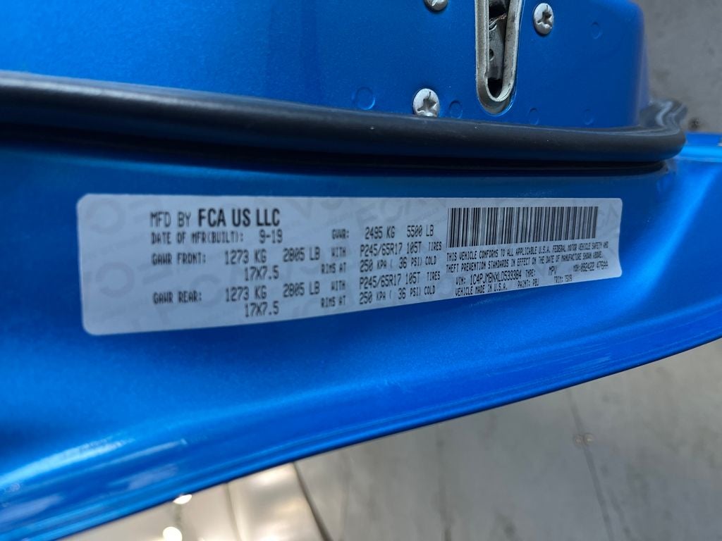 2020 Jeep Cherokee Trailhawk