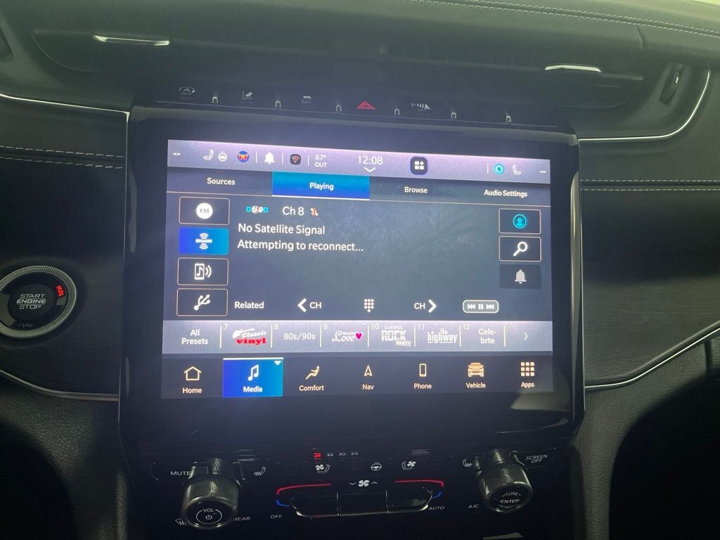 2022 Jeep Grand Cherokee Overland